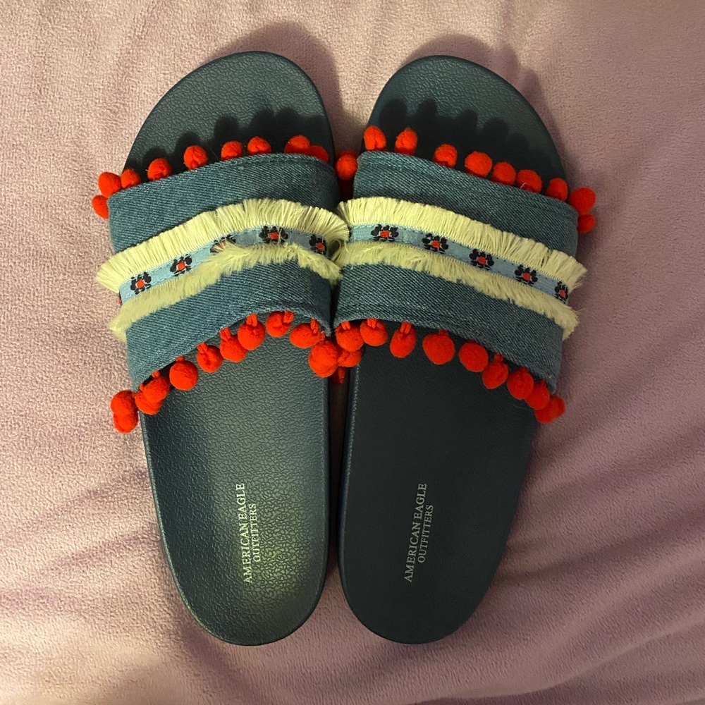 American Eagle Slides